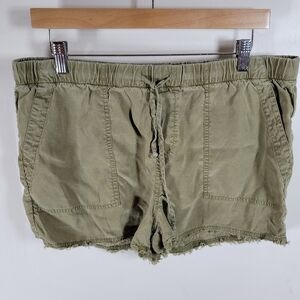 Bella Dahl Green Distressed Tencel Lyocell Shorts Size Large